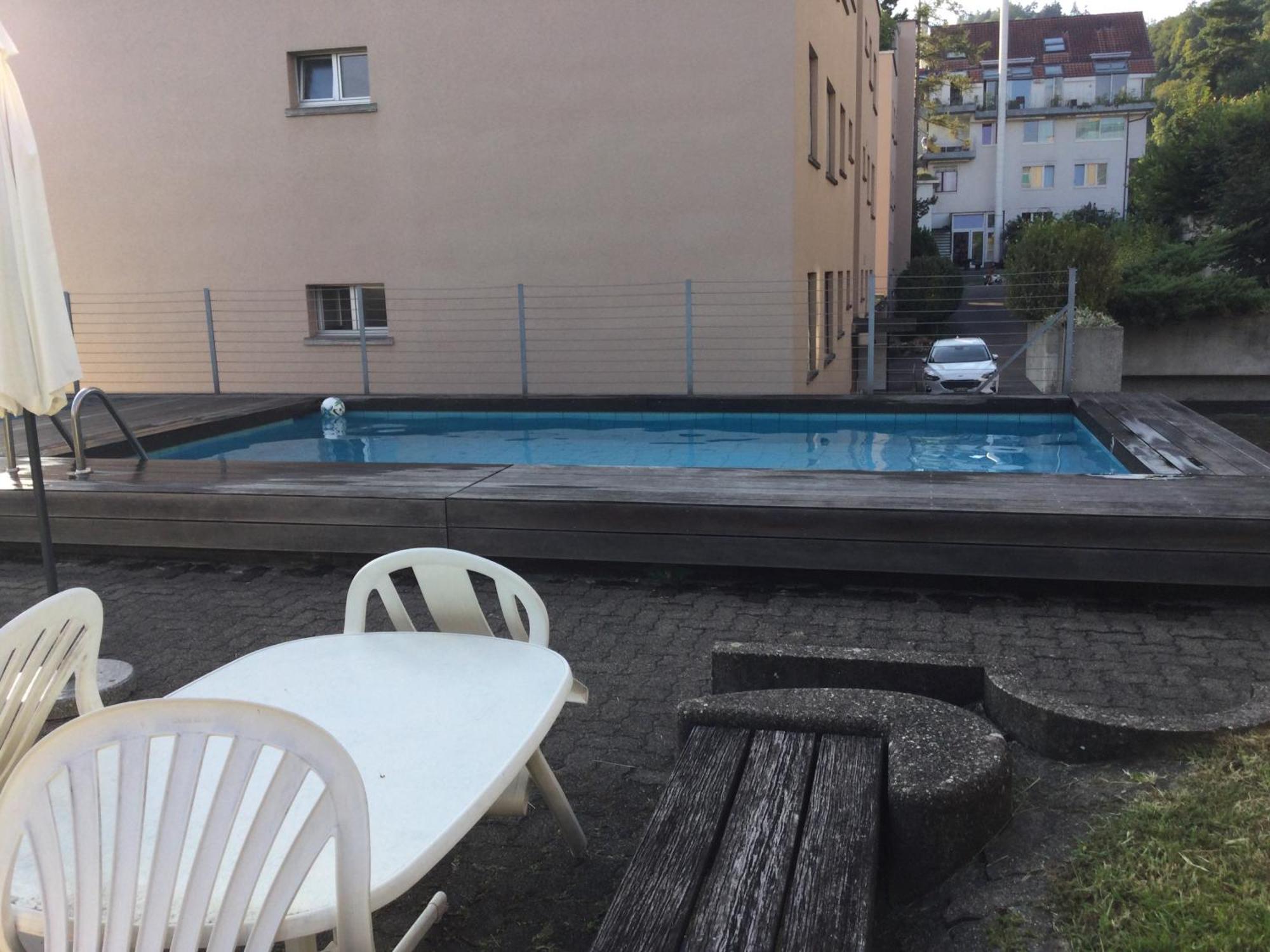 Chambre Spacieuse Et Confortable Avec Ecran Plat Oetwil an Der Limmat Extérieur photo
